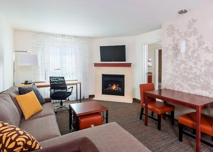 By Marriott Hotel Fargo