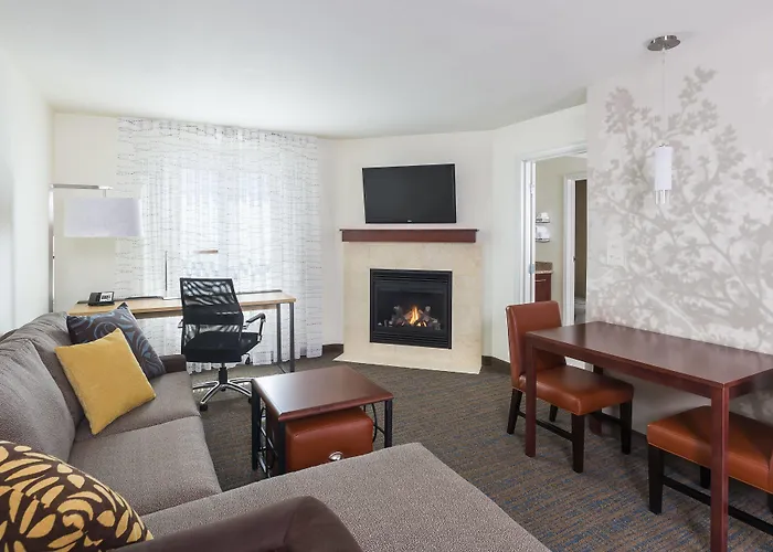 By Marriott Hotel Fargo