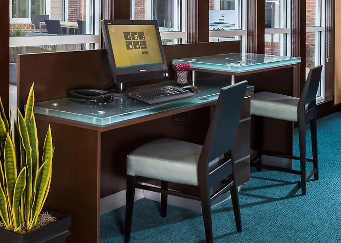 Hotel By Marriott 3*