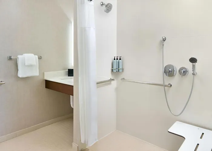 By Marriott 3* Fargo